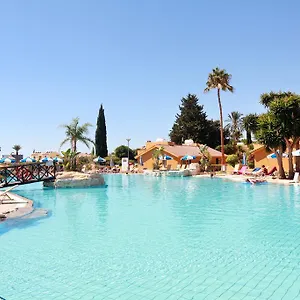 Makronisos Village Hotel apartamentowy Ajia Napa