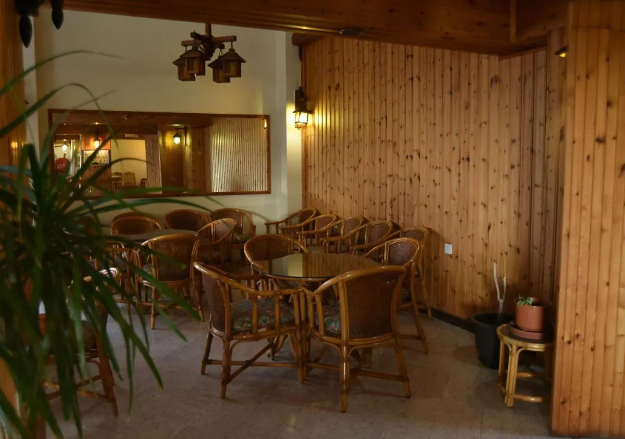 **  Elysso Hotel Larnaca Cyprus