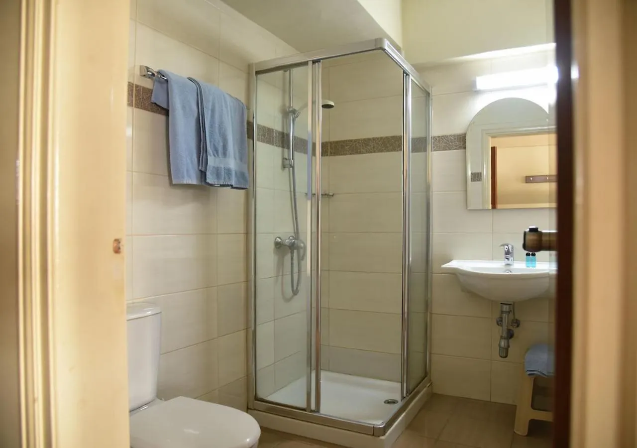 **  Elysso Hotel Larnaca Cyprus
